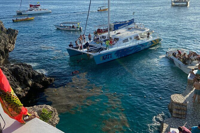 4 Hours Party Boat Catamaran Cruise in Negril - Getting to Negril: Hotel Pickup and an A/C Vehicle That Actually Matters