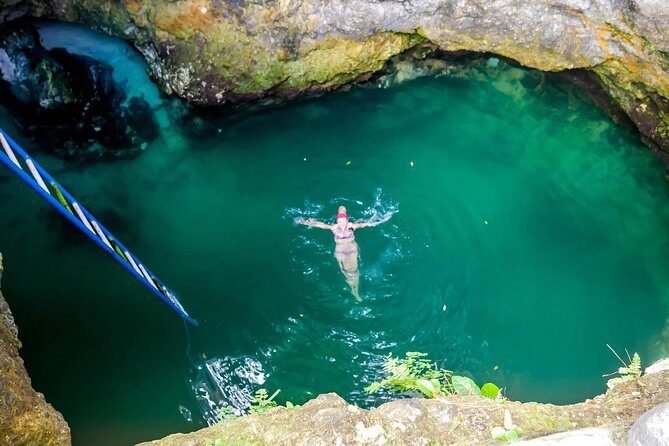 4. Negril Full-Day Guided / Sunset Tours 7miles Beach Blue Hole & Ricks Café - Rick’s Café Cliff Stop: Sunset Views You Can Plan Around
