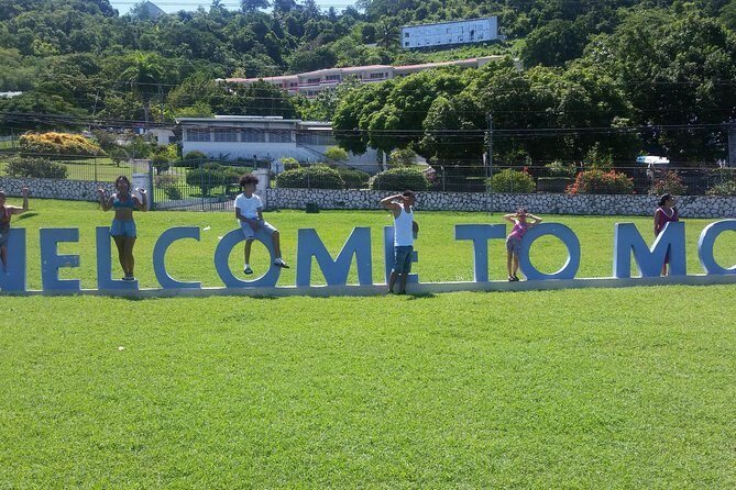 5. Montego Bay Private Highlite Sightseeing, SouvenirShoppingHalfDay Guided Tour - Price and Value: What You Get for $60