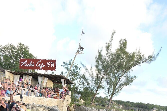 7 Mile Beach & Ricks Cafe with free Shopping experience - Quick Booking Checklist Before You Go