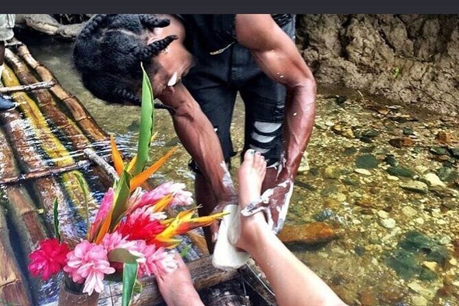 Bamboo Rafting With Foot Massage - The bamboo raft experience: 30 feet of relaxation with a certified captain