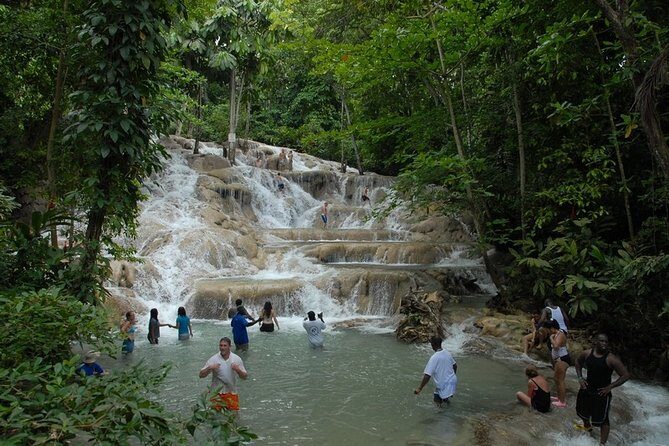 Blue Hole and Dunn's River Falls from Montego Bay - Key points to know before you go
