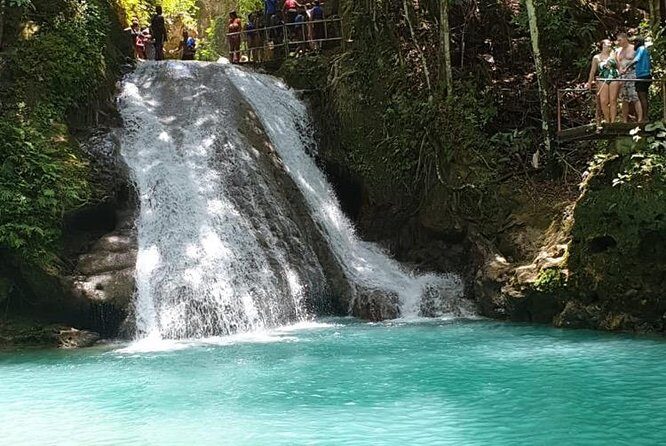 Blue Hole and Dunn's River Falls Private Tour from Montego Bay - Key Points to Know Before You Go