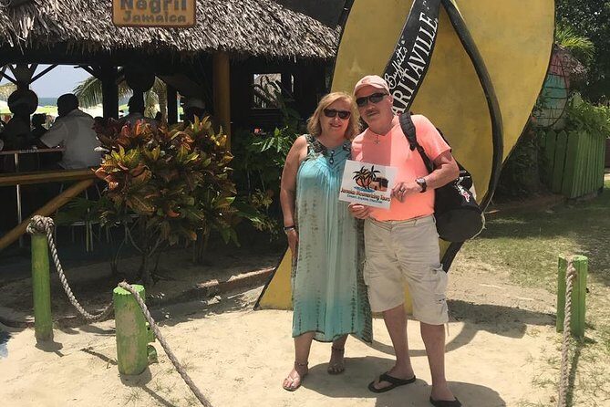 Blue Hole Mineral Spring, Seven Mile Beach, Ricks Cafe/ Shopping Private Tour - Rick’s Cafe: Reggae, Cliff Flyers, and Sunset Planning