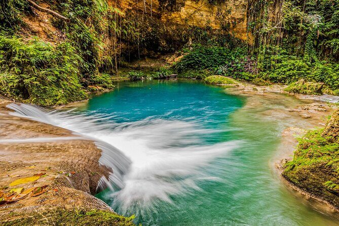 Blue Hole, River Tubing, Lunch Stop from Montego Bay and Falmouth - The Lunch Stop: Authentic Jamaican Food, Pay Separately