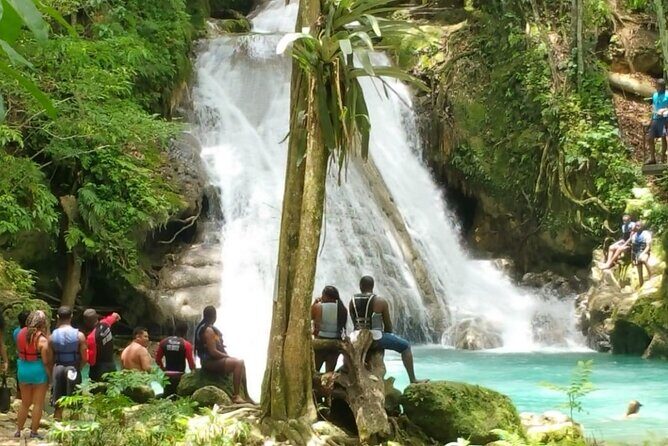 Blue Hole/Secert falls and Dunns River Combo Tour - Why This Blue Hole and Dunn’s River Combo Works