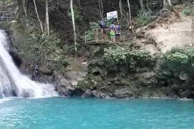 Blue Hole Secret Falls and Bob Marley Nine Mile Private Tour - What makes Nine Mile special: Bob Marley’s childhood home and mausoleum