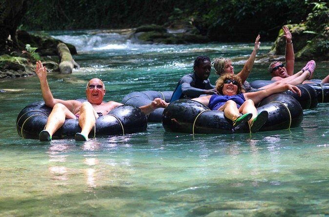 Blue Hole Secret Falls and River Tubing Tour - The Guides: Why Terrick, Robert, Carlos, and Renerdo Keep Getting Mentioned