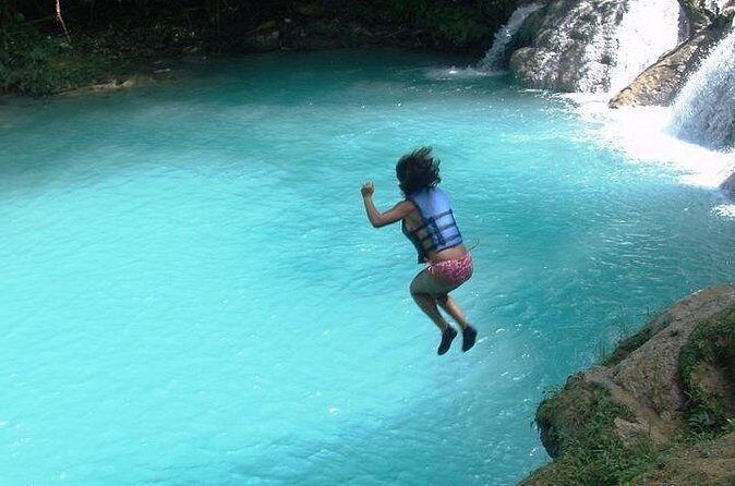 Blue Hole Secret Falls Excursions Best Water Falls in Jamaica - What to Expect From a Private Group Setup