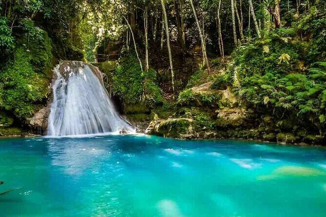 Blue Hole, Secret Falls & River Rapids Tubing from Montego Bay - White River Calypso tubing: where the current gets more serious