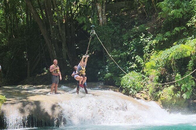 Bluehole and Bamboo Rafting from Montego Bay - Timing, fitness, and comfort: how to have a better day with less hassle