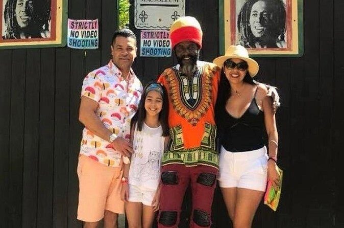 Bob Marley Mausoleum Tour, Nine Miles Jamaica from Montego Bay - The Guide and the Pace: Why English Commentary Changes Everything