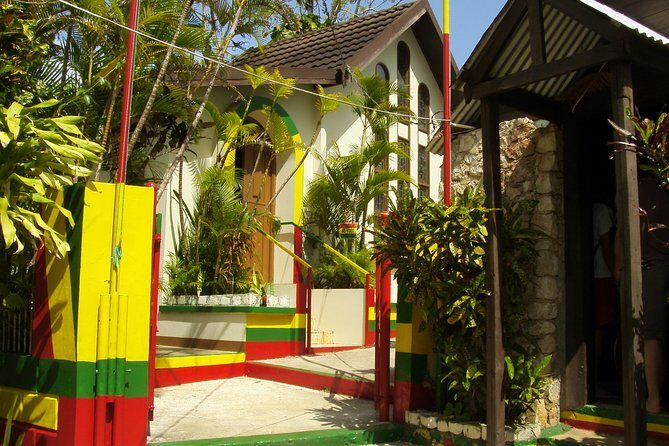 Bob Marley Nine Mile and Dunn's River Falls Tour From Montego Bay - Dunn’s River Falls: The Walk, the Water, and the Photo Chances