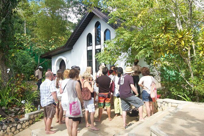 Bob Marley Nine Miles, sightseeing and local food and fruit stop - Key points before you go