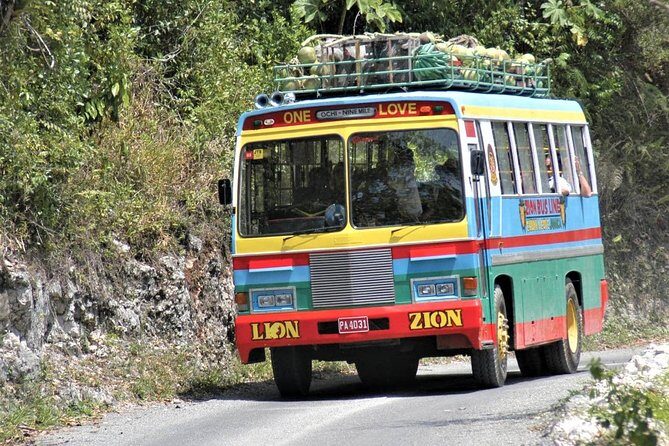 Bob Marley's Nine Mile Admission and Guided Tour from Montego Bay - Columbus Park in Discovery Bay: A Fast Stop With Real Names