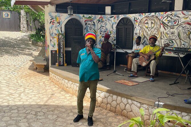 Bob Marley's Nine Mile Mausoleum Tour (Complimentary Rum Punch) - Key highlights worth knowing before you go