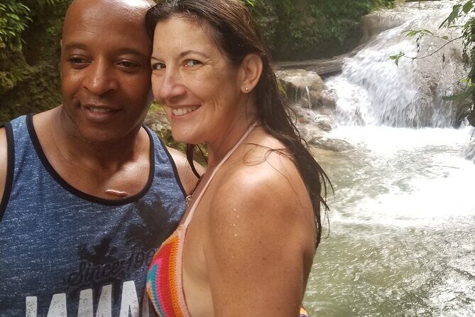 Chuck Norris Secret Falls/Blue Hole - The Value of a Small-Group Guide (and a Mention of Ricardo)