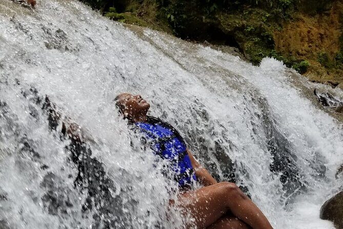 Chuck Norris Secret Falls/Blue Hole - What’s Included, What Isn’t, and How to Plan Your Day