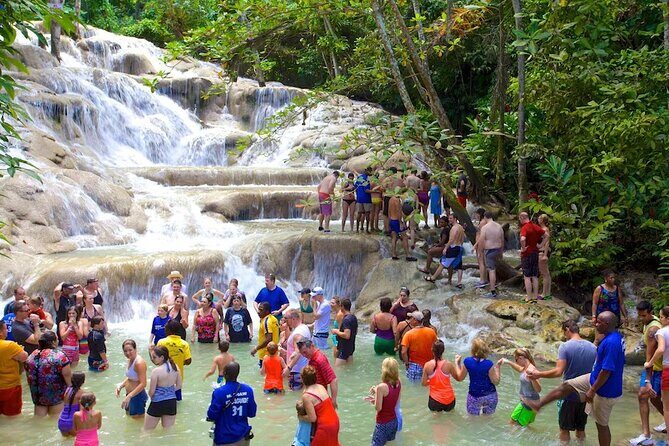 Dunn's River and Blue Hole with lunch combo from Montego Bay - Quick take: what you’re really buying