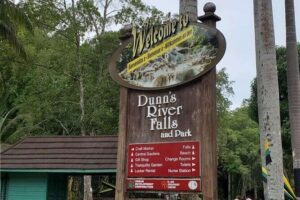 Dunn's River Falls - Stop at Dunn’s River Falls Park: climb the waterfall and get your photos