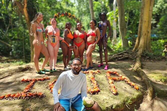 Dunns River Falls & Blue Hole Combo from Montego Bay with Pick Up - The road to Ocho Rios: short cultural stops that actually help