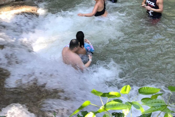 Dunn's River Falls From Montego Bay - How Challenging Is It, Really? Fitness and Comfort Notes