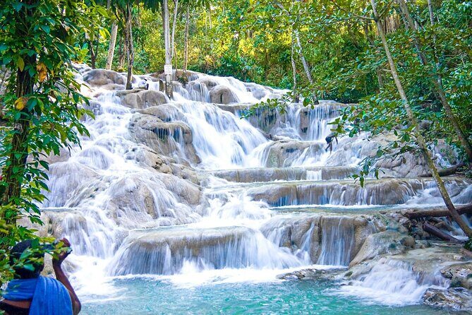 Dunns River Tour - The zip line option: extra thrills at a separate cost