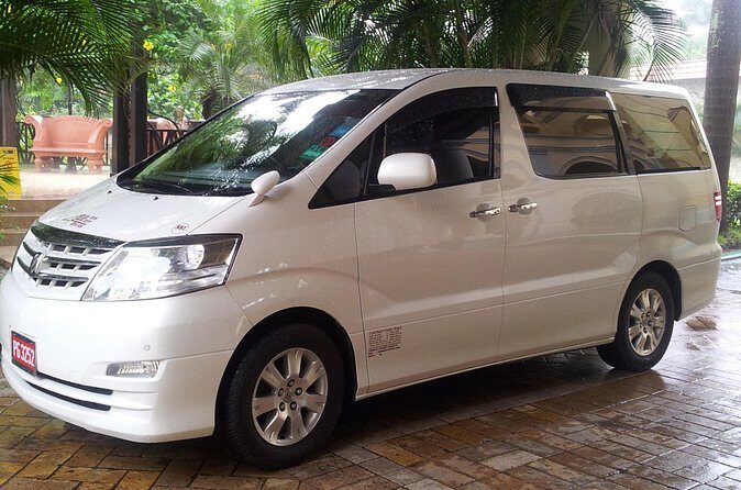 Excellence Resort Private Airport Transfer - Vehicle Choices for Groups Up to 15 (and Why That Matters)