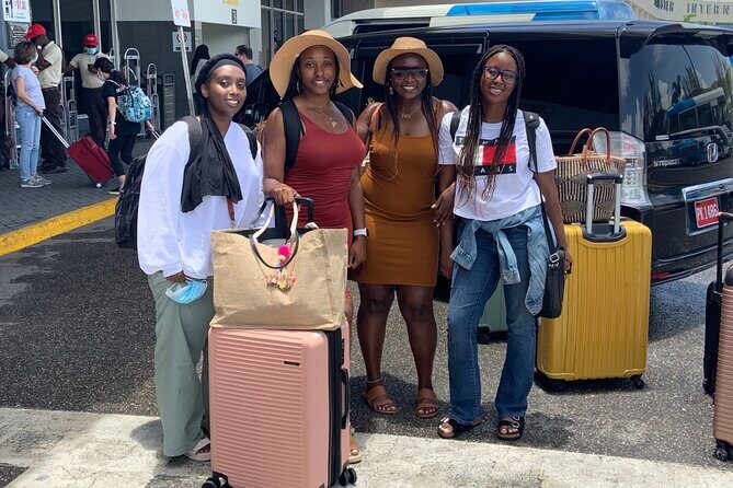 EXCLUSIVE AIRPORT / CRUISE PORT TRANSFER 1-4 Pax - Who This Transfer Works Best For