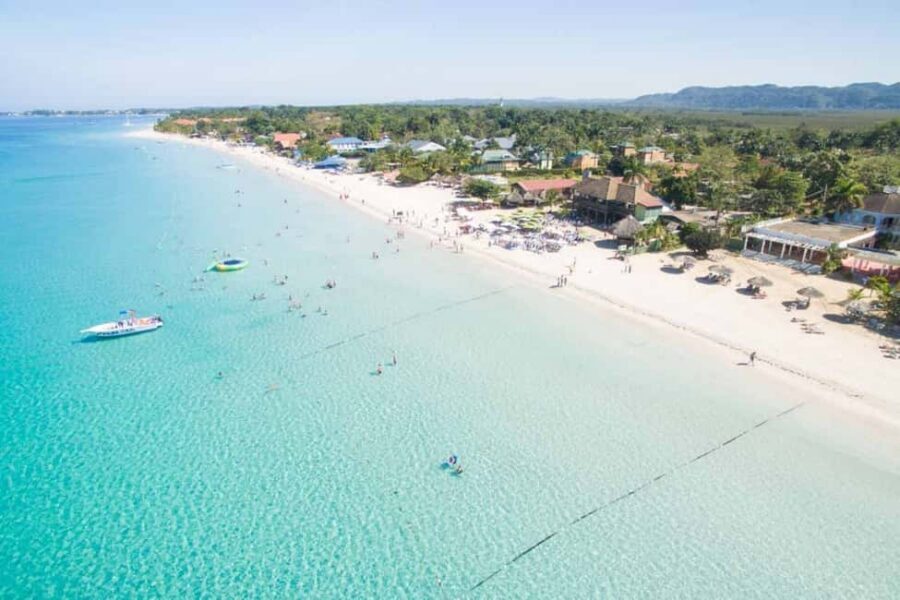 From Montego Bay/Falmouth: Negril Beach Catamaran Cruise - Road Trip to Negril: Two Pickup Towns, One Easy Day