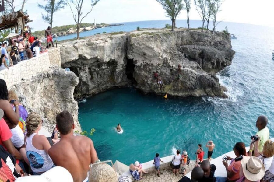 From Montego Bay: Negril Day Trip and Rick's Café Sunset - Who This Tour Fits Best (and Who Might Want a Different Plan)