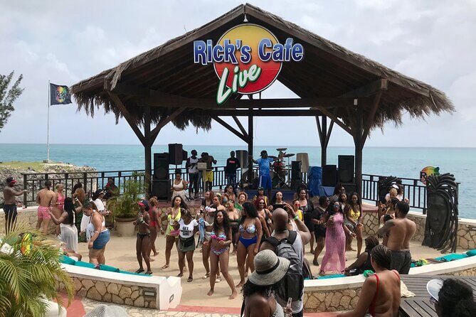 Full Beach Day Negril Beach & Rick Cafe - Seven Mile Beach: the 4-hour slot for relaxing (or doing more)
