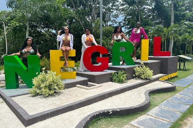 Full Day Tour of Negril Beach: Margaritaville & Rick's Cafe Live - Price and Logistics: what $142 really covers