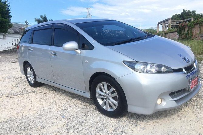 Grand Palladium Jamaica Airport Transfer - The Ride Is Simple: Air-Conditioned Cars and Minivans