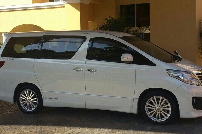 Grand Palladium Lady Hamilton Transfers from Montego Bay Airport - Arrival at Grand Palladium Lady Hamilton: What to Expect After You Land