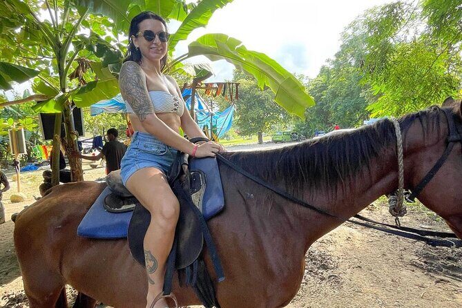 Horseback Riding In The Ocean from Montego Bay Private Transfer - Optional Stops on the Way Back (If You Want to Stretch It)