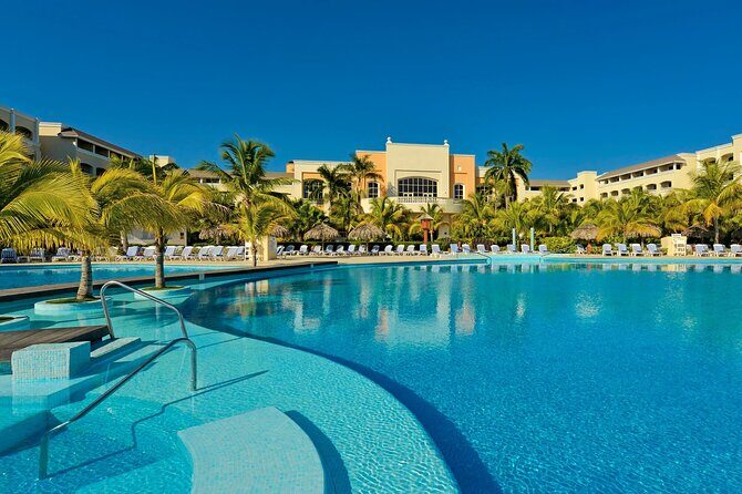 Hyatt Zillara or Ziva Rose Hall private Transfers - Logistics that help you avoid stress: timing, mobile ticket, and pickup structure