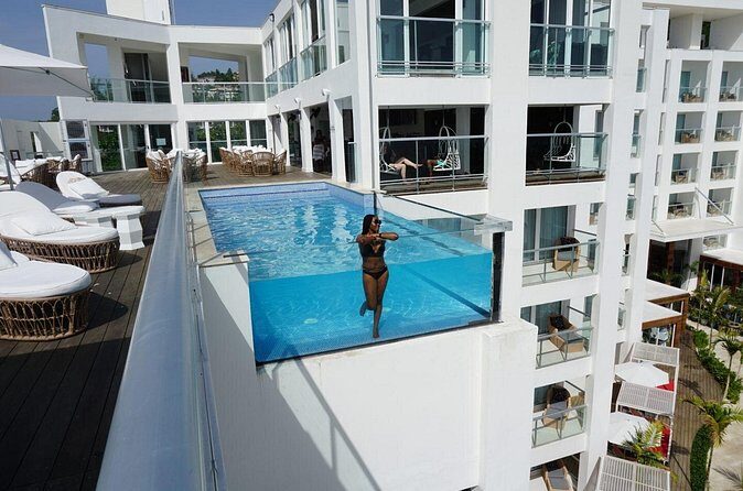 Hyatt Zillara or Ziva Rose Hall private Transfers - Stops on the way: grocery, pharmacy, and a first small win