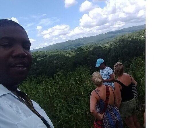 Jamaica Farm Private Dispensary Tour Montego Bay - Farm Table Lunch and Fruit Tastings: What the Included Meal Gives You