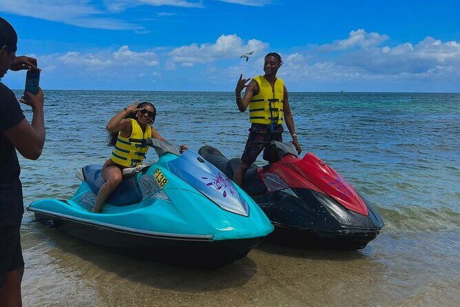 Jet Ski in Montego Bay - Beach meetup in Montego Bay: where the day actually feels local
