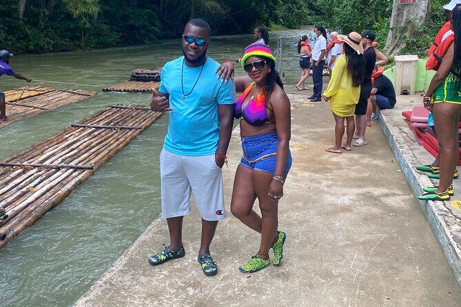 Martha Brae Bamboo Rafting Experience From Montego Bay - Group discounts and private setup: who this tour fits best