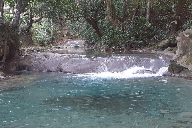 Mayfield Falls nature walk - Entering Westmoreland: what the ride sets up