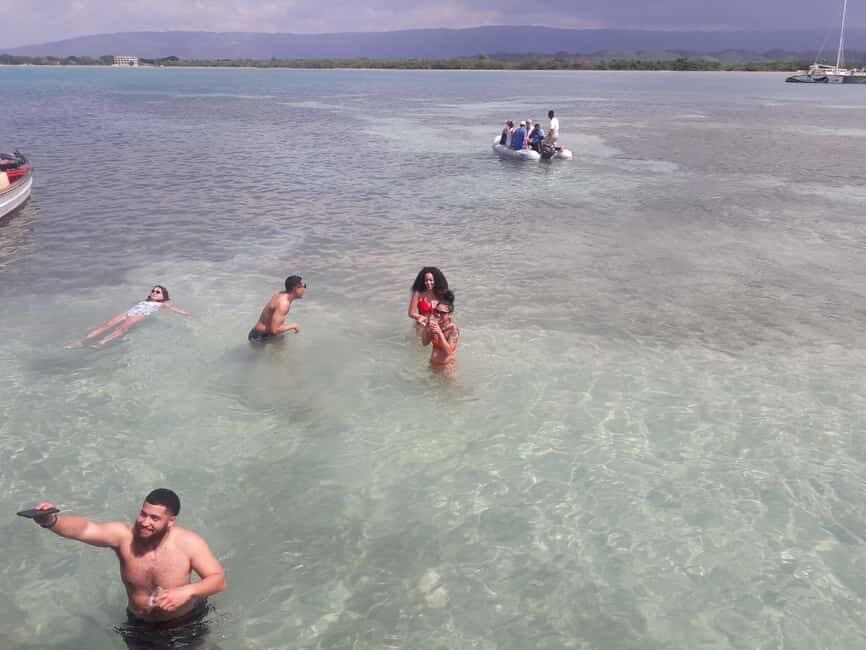 Montego Bay: 8-Hour Appleton & Pelican Bar Return Transfer - Who should book this private day trip (and who should skip it)