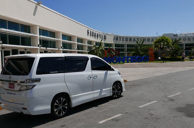Montego Bay Airport Transfer - Hyatt Zilara & Ziva Rose Hall - Price and value: what $25 per person buys you on arrival day