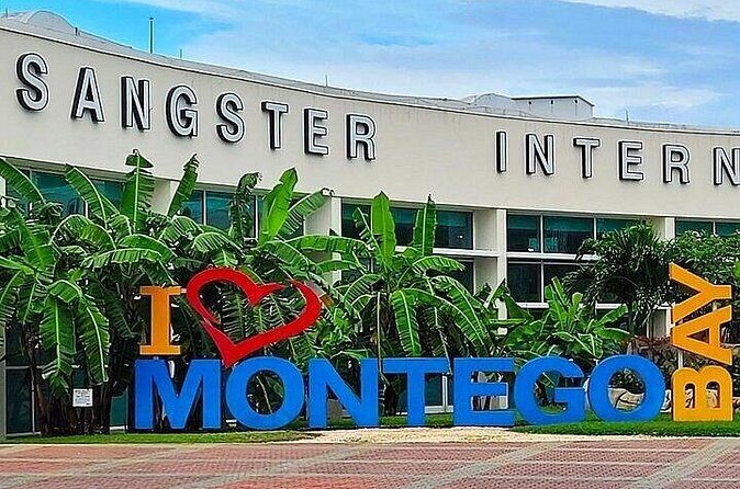 Montego Bay Airport Transfer to Montego Bay and Falmouth Hotels - Driver service that feels personal, not robotic