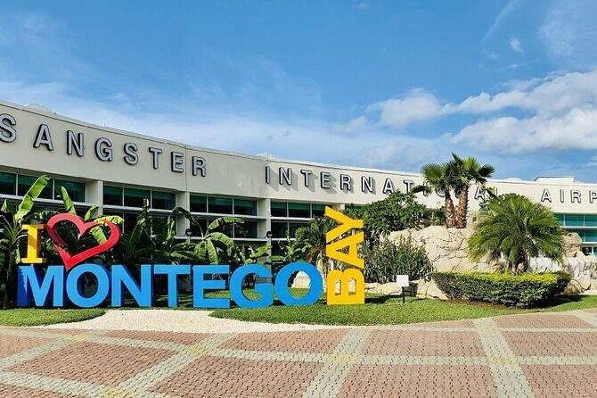 Montego Bay Airport Transfers to Negril Hotels Jamaica - Skipping crowds and unnecessary stops (and when you can add one)