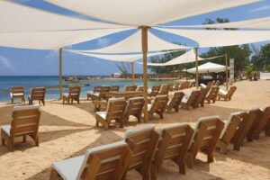 Montego Bay: Bamboo Beach Break - Your Beach Time: Sun, Reggae, Cocktails, and Club Extras