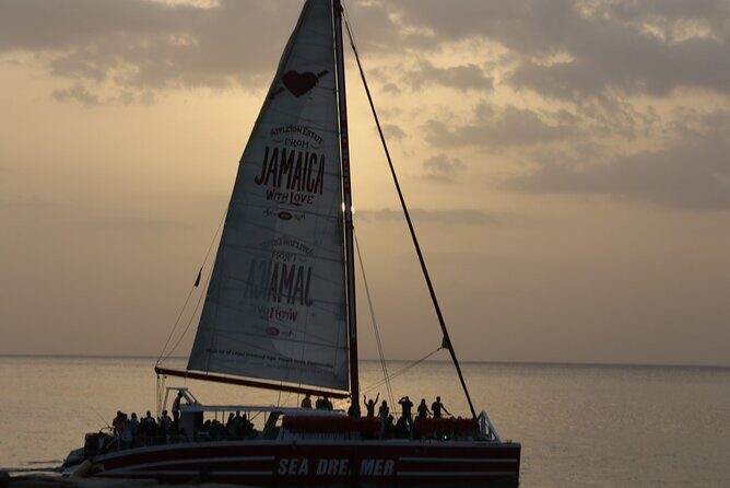 Montego Bay Catamaran: Snorkel Tour with Open Bar & Reggae DJ - Price and logistics: is $125 really a good deal?