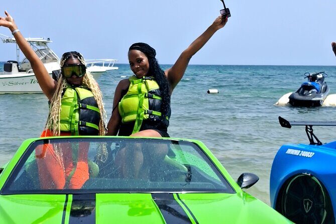 MONTEGO BAY City Highlights Tour - The Hip Strip finale: souvenirs, Margaritaville, and the classic Montego Bay scene