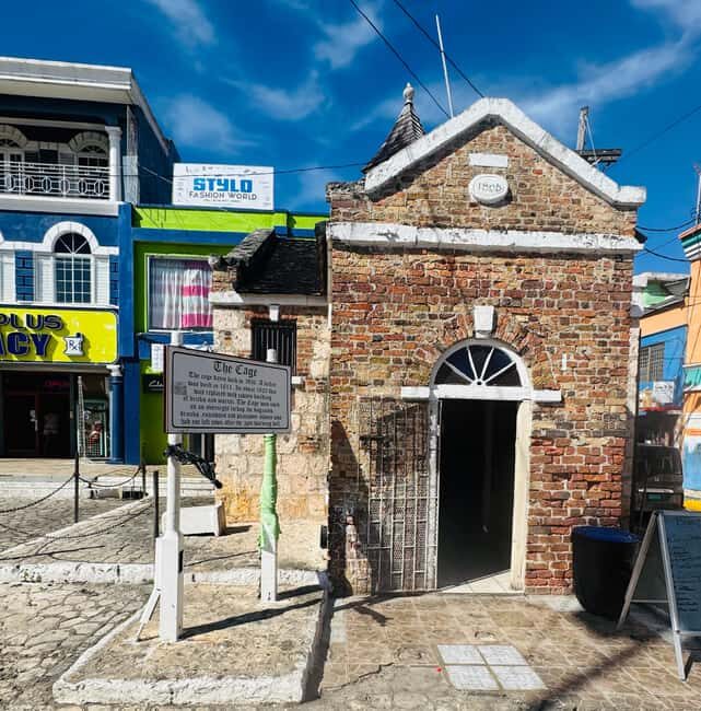 Montego Bay City Tour - Sam Sharpe Square: the story of Jamaica’s national hero